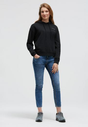 Пуловер с капюшоном