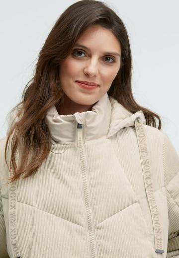 Зимняя куртка