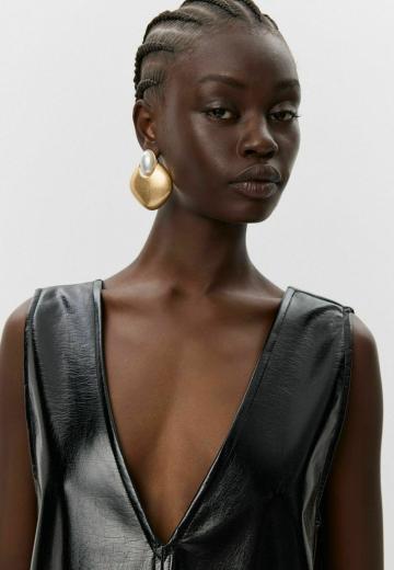 Платье футляр