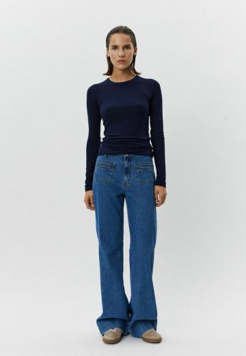 Клешеные брюки