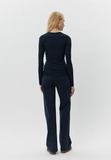 Свободные джинсы