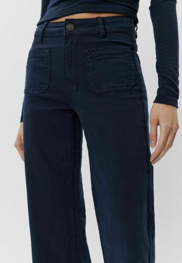 Свободные джинсы