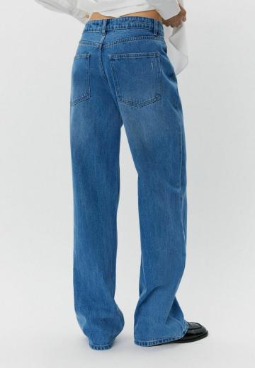Свободные джинсы