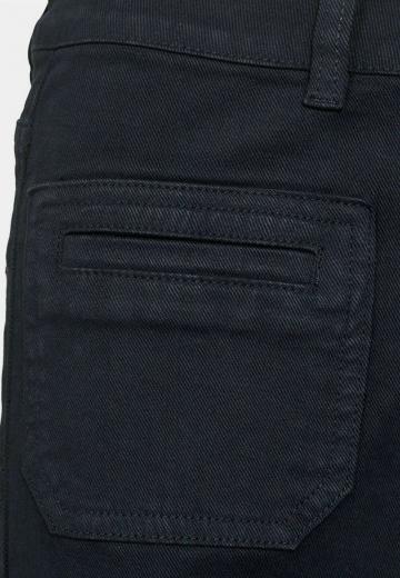 Свободные джинсы