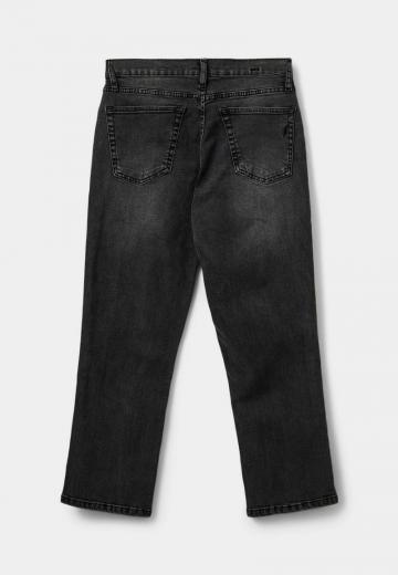 Короткие джинсы