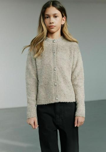 Вязаная кофта