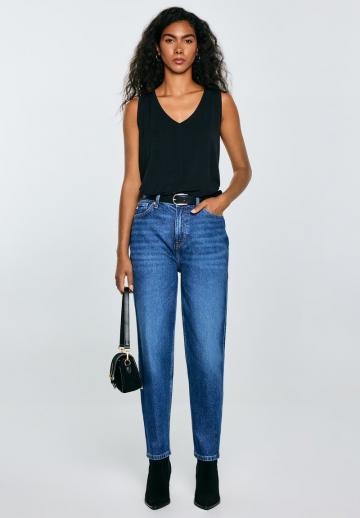 Узкие джинсы