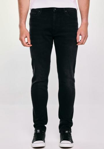 Узкие джинсы