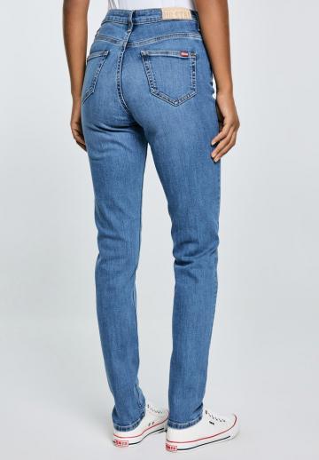 Джинсы