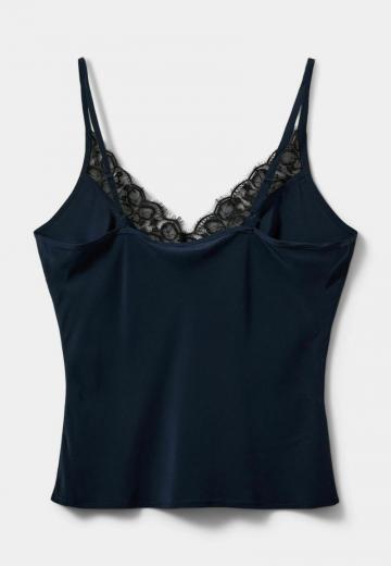 Топ на бретельках