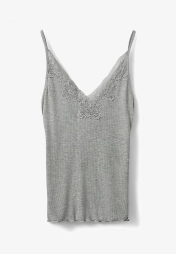 Топ на бретельках