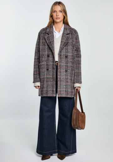 Короткое пальто