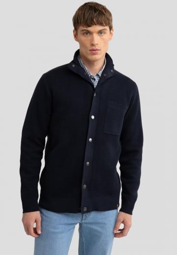 Вязаная кофта