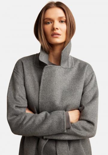 Шерстяное пальто