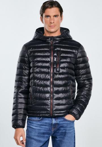 Зимняя куртка