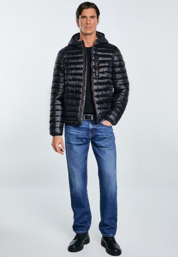 Зимняя куртка