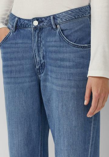 Свободные джинсы