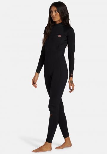 Слитный купальник