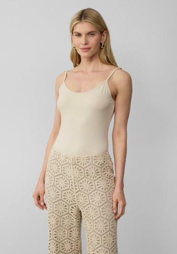 Топ на бретельках