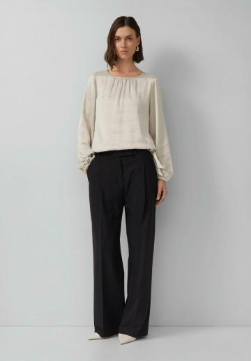 Атласная блузка