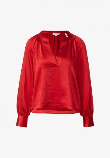 Атласная блузка
