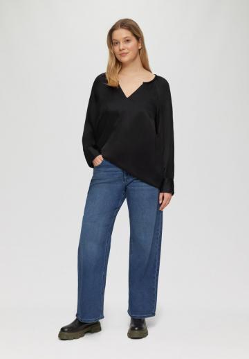 Атласная блузка