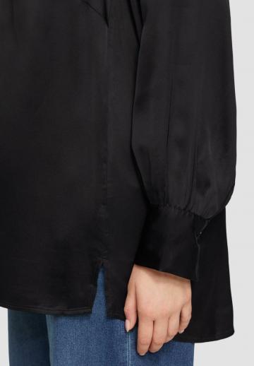 Атласная блузка