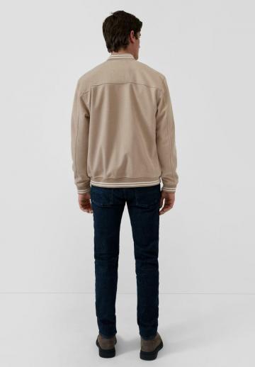 Куртка бомбер