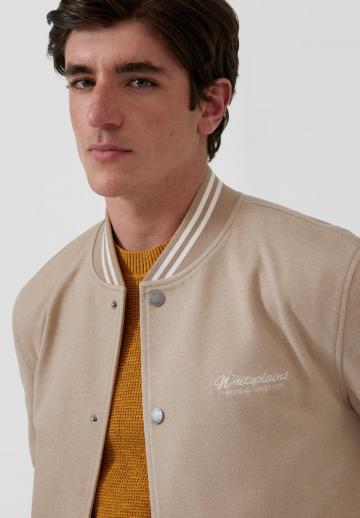 Куртка бомбер