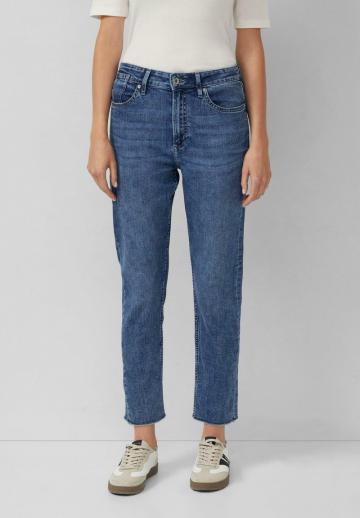 Короткие джинсы