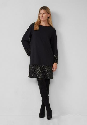 Короткое платье