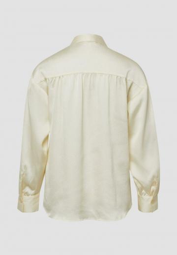 Атласная блузка