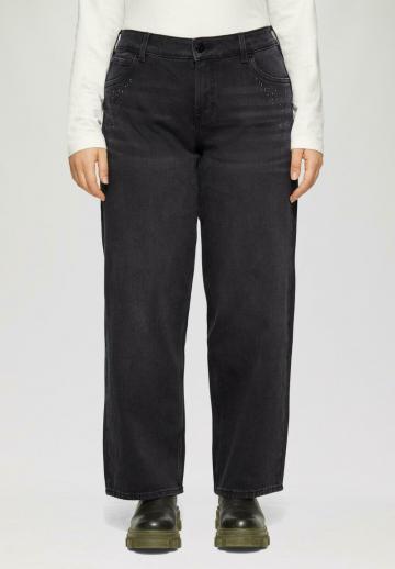 Прямые джинсы