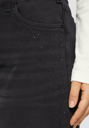 Прямые джинсы