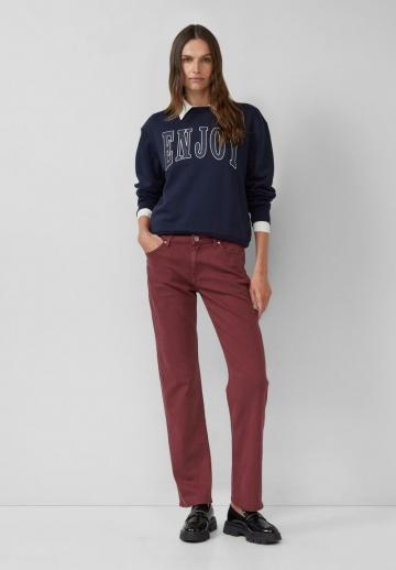 Прямые джинсы