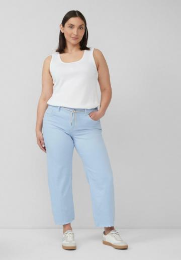 Короткие джинсы