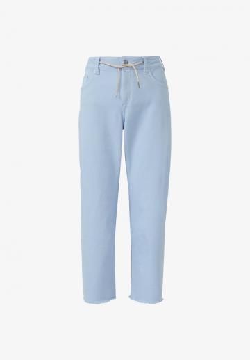 Короткие джинсы