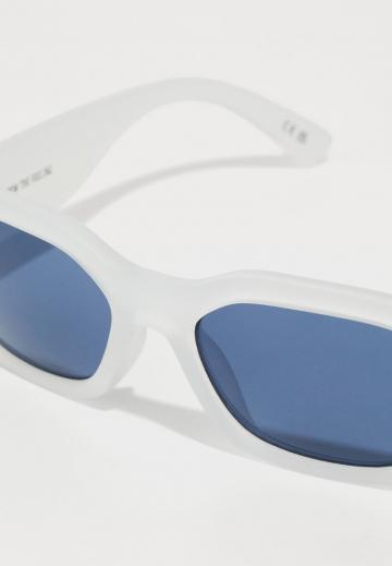 Солнечные очки