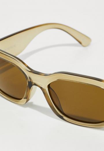 Солнечные очки