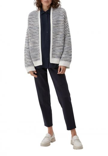 Длинный жилет