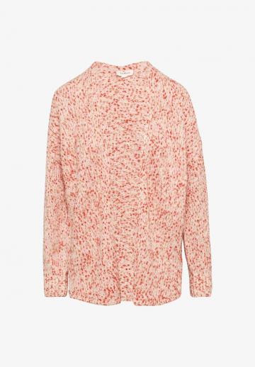 Длинный жилет