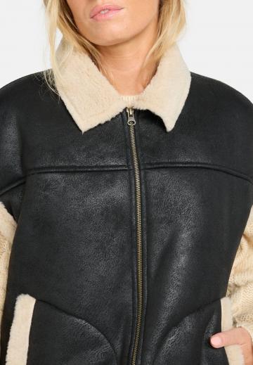 Флисовая куртка