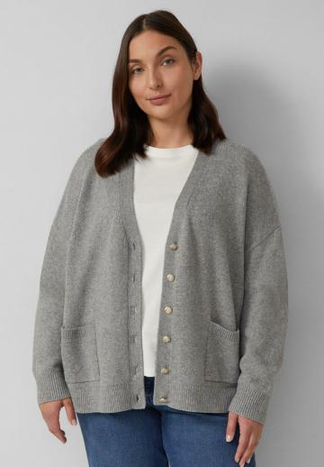 Вязаная кофта