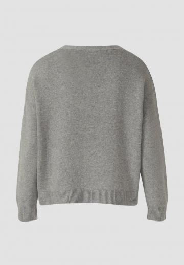 Вязаная кофта