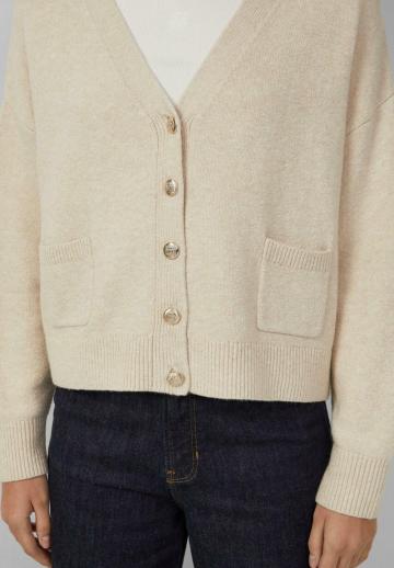 Вязаная кофта