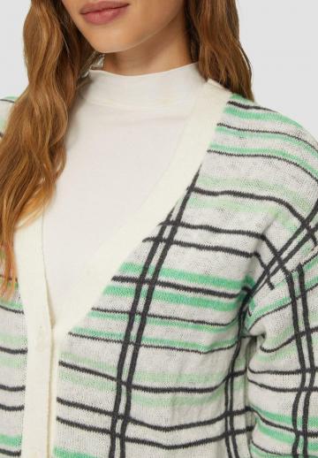 Жаккардовая вязаная кофта