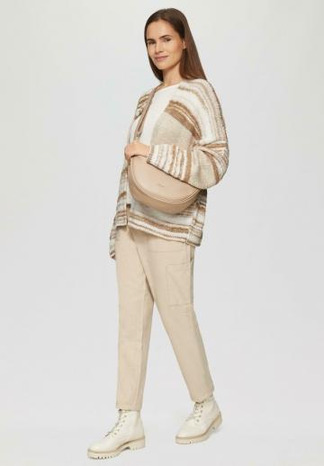 Длинный жилет