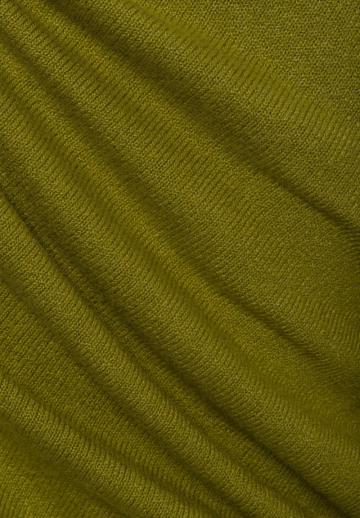 Длинный жилет