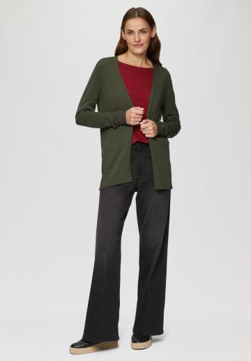 Длинный жилет