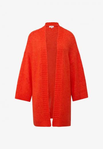 Длинный жилет